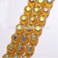 Fond en plastique Crystal Diamante Rhinestone Chain Banding Trim